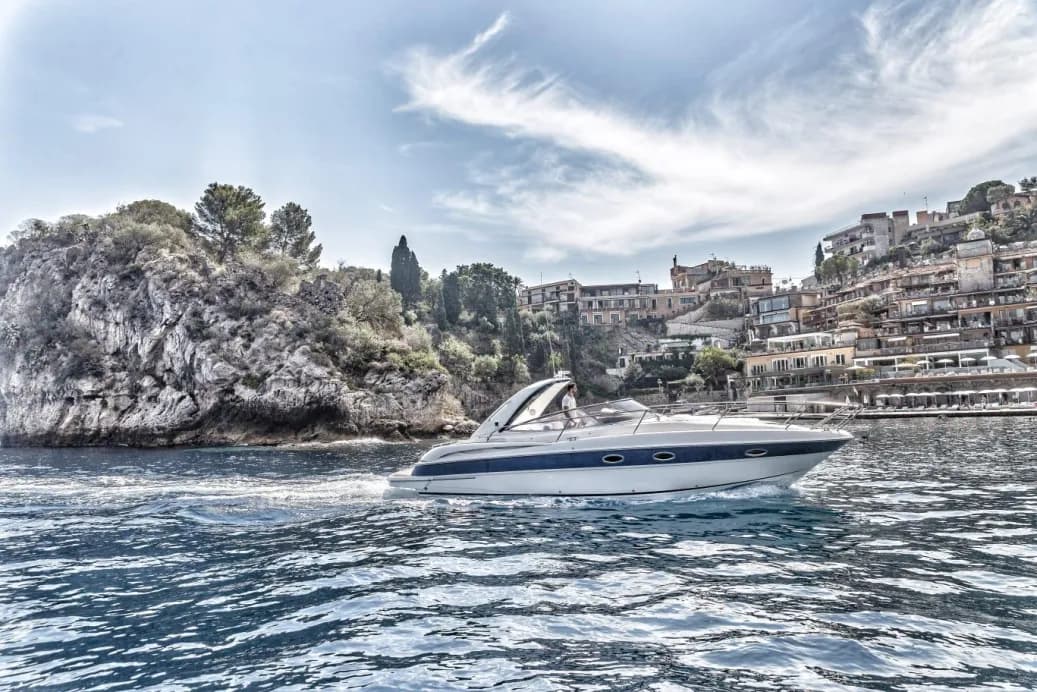 Experience Taormina from the sea - Image 1